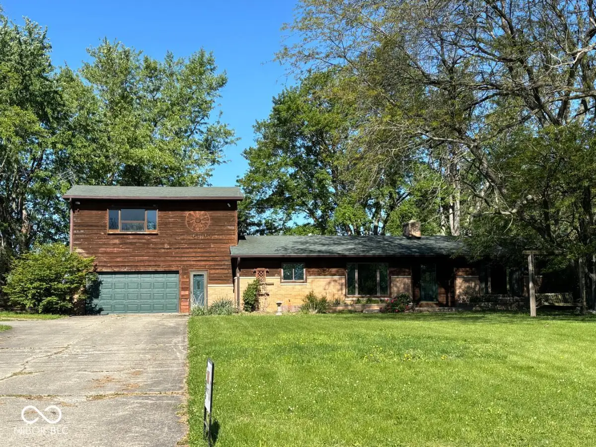 6409 N Old State Rd 3, Muncie, IN 47303 - #1