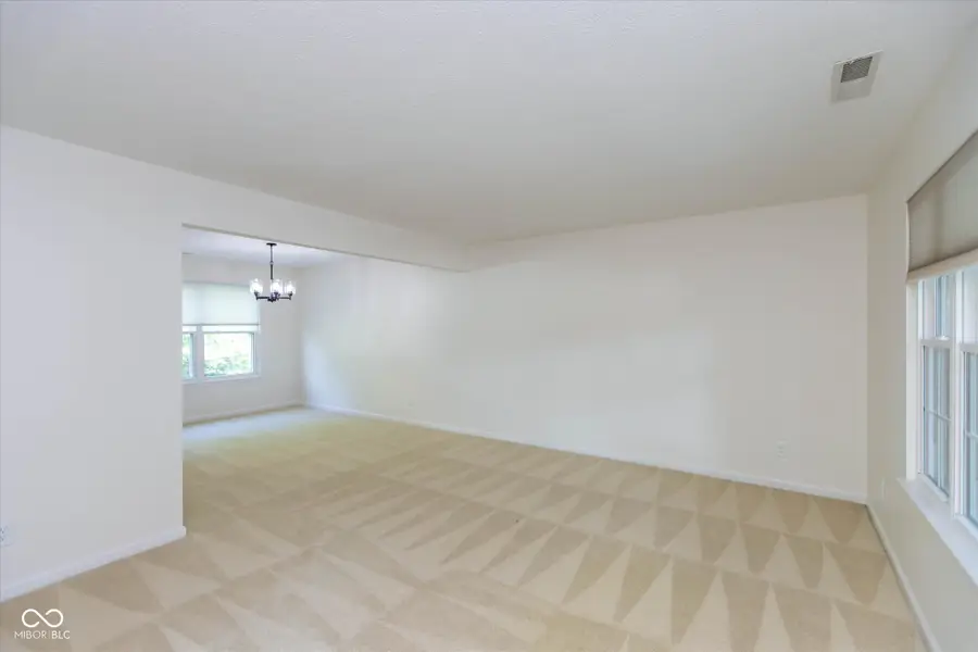 3387 Pineleigh Way, Greenwood, IN 46143 - #3