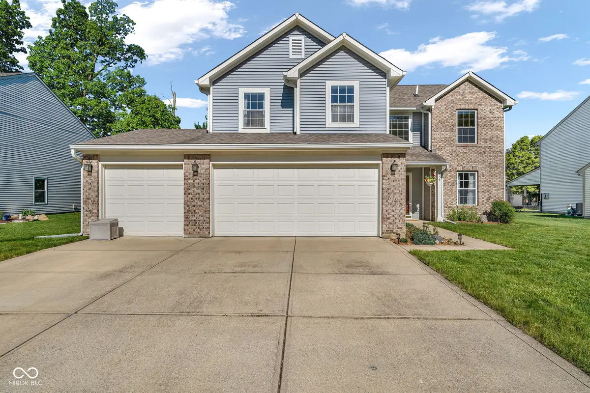 457 Prentiss Way, Avon, IN 46123 - #1