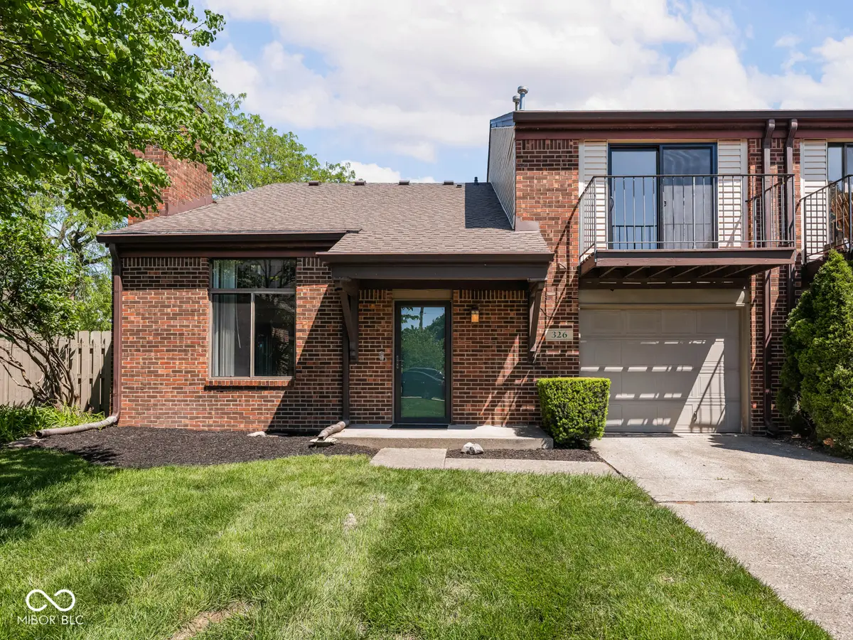 326 E Saint Clair Street, Indianapolis, IN 46202 - #1