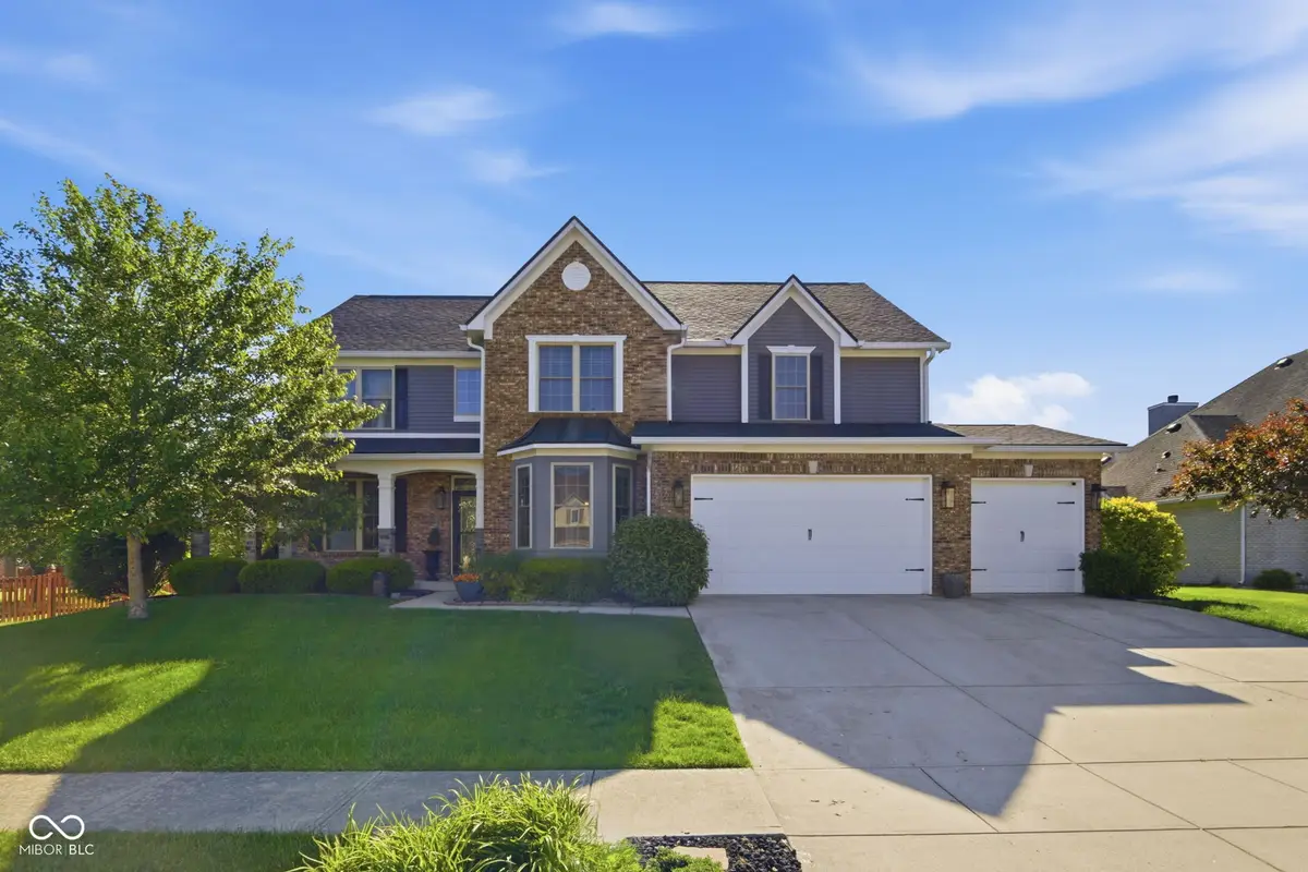 1841 Versailles Drive, Greenwood, IN 46143 - #1