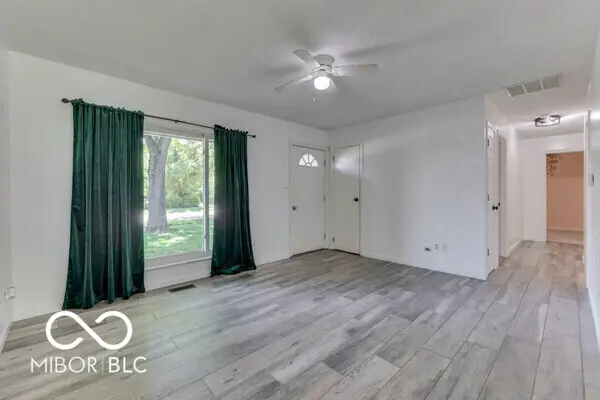 18 Maple Drive, Bargersville, IN 46106 - #2