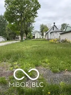 237 S Jefferson Street, Knightstown, IN 46148 - #1