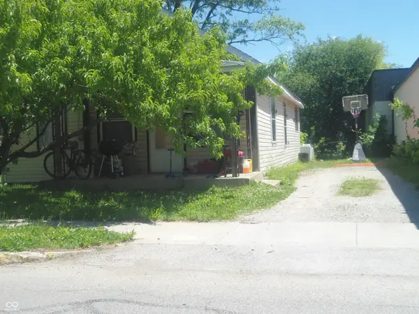 141 N Meridian Street, Greenwood, IN 46143