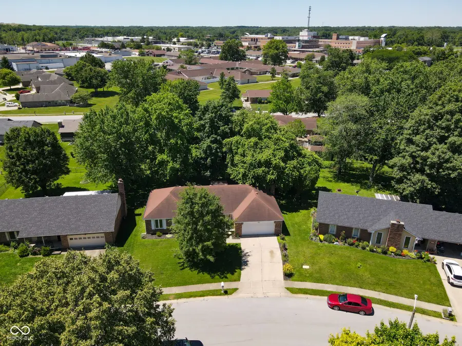 262 Raintree Drive, Danville, IN 46122 - #3