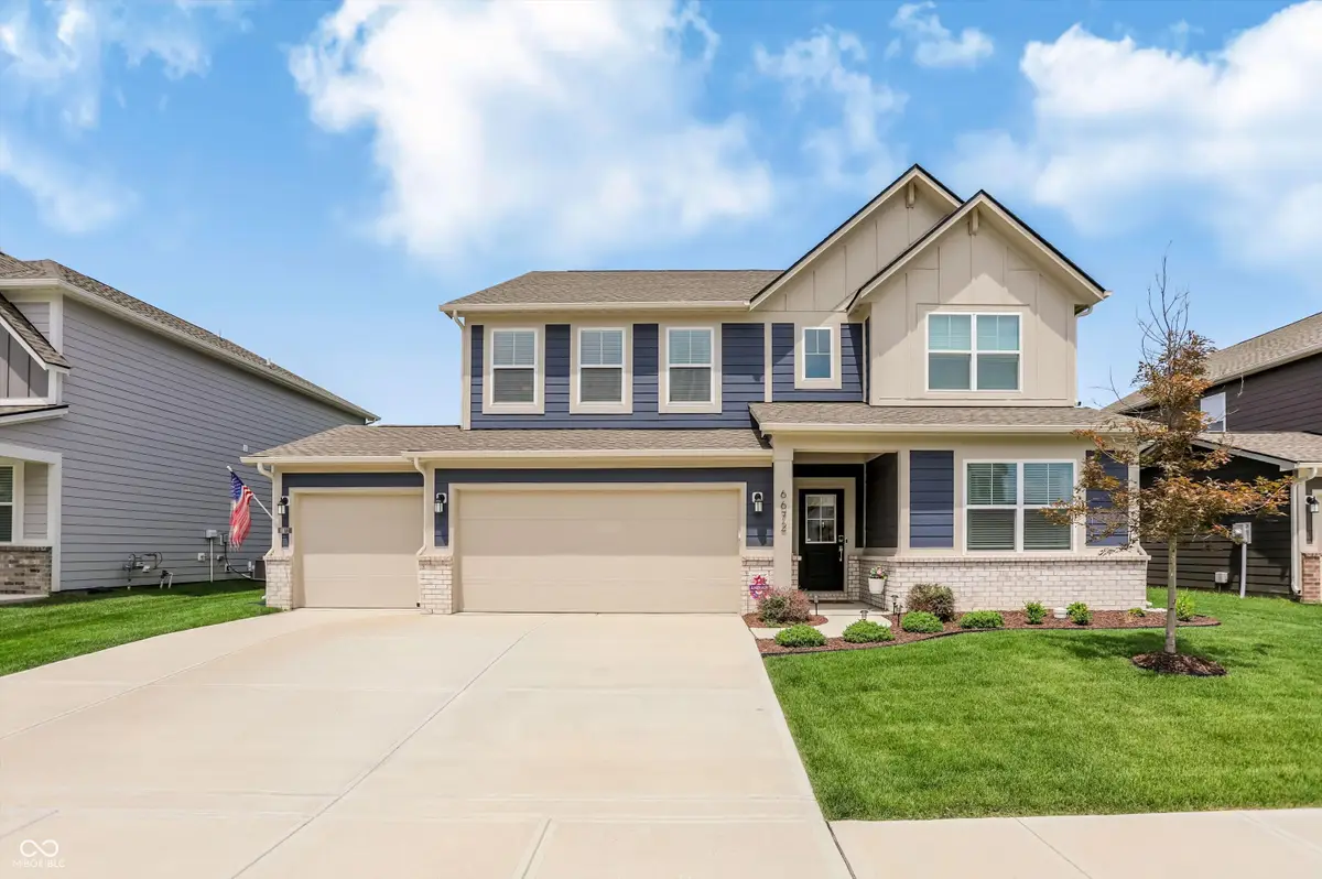 6672 Sugar Creek Lane, Whitestown, IN 46075 - #1