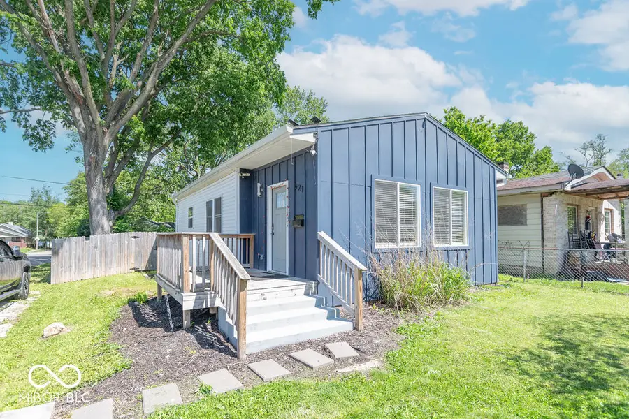 621 N Bradley Avenue, Indianapolis, IN 46201 - #2