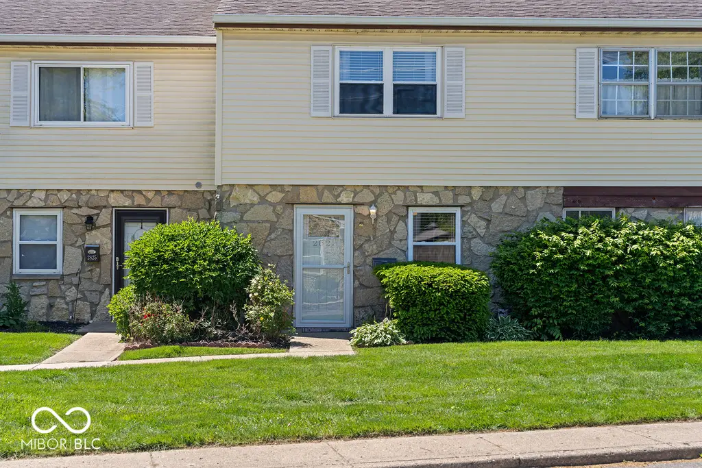 2821 Country Estates Drive, Indianapolis, IN 46227 - #1