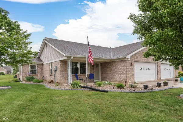 7923 Park Ward Place, Indianapolis, IN 46259