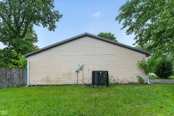 3245 Eastbrooke Circle, Indianapolis, IN 46235