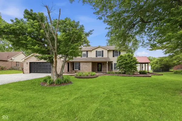 8764 N 700 W, Fountaintown, IN 46130