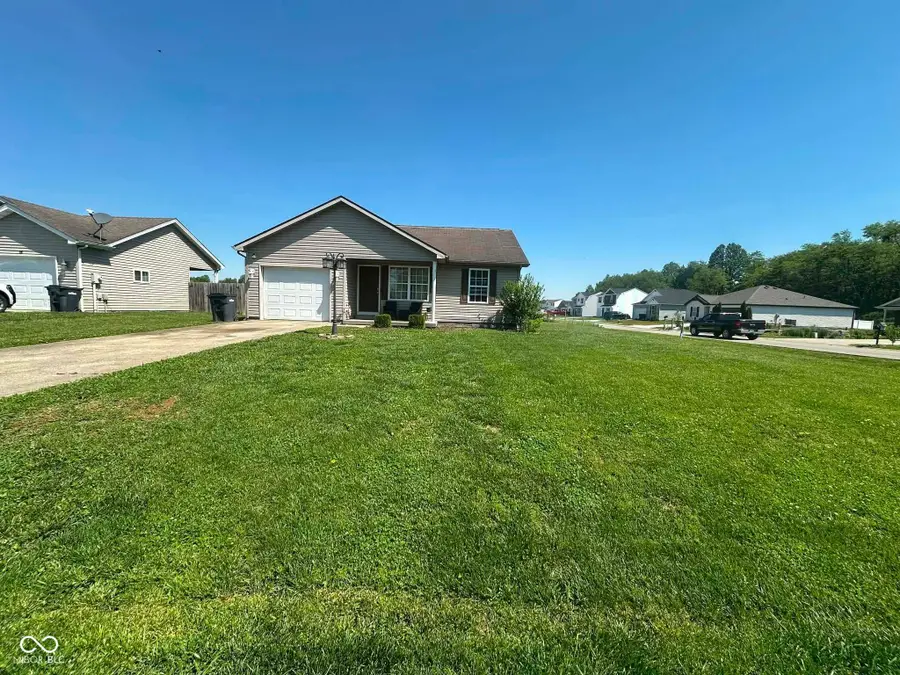 1743 E Graham Boulevard, Scottsburg, IN 47170 - #3