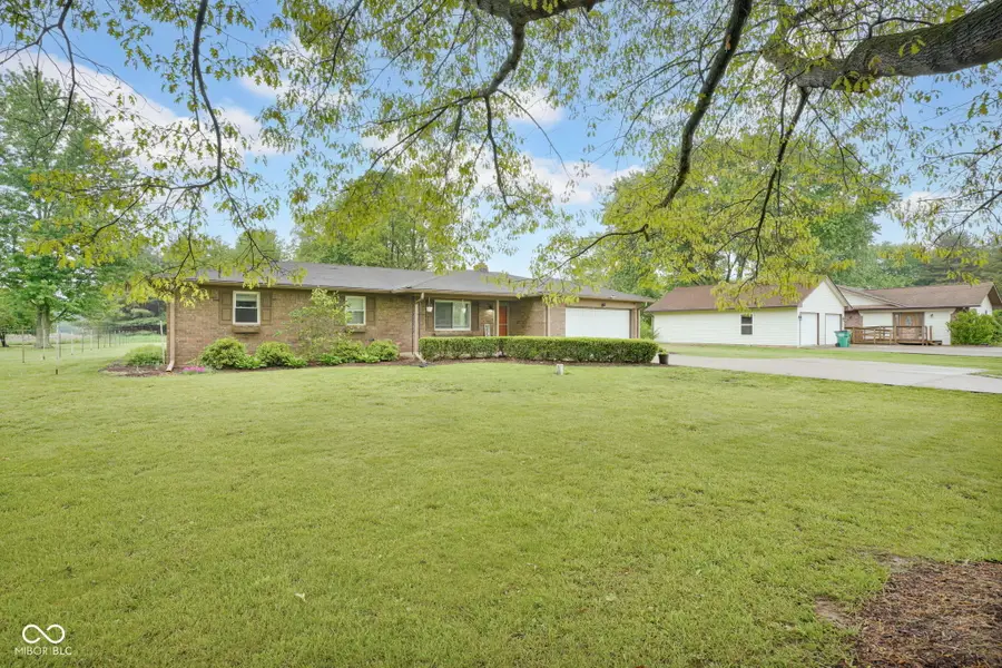 4611 E County Road 100 N, Avon, IN 46123 - #2