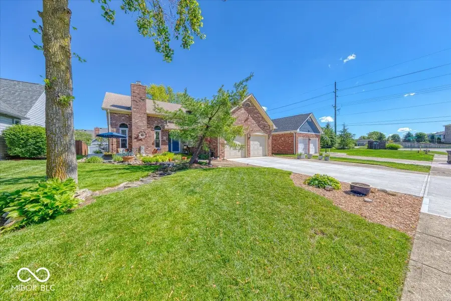 3018 Buckmoor Parkway, Greenwood, IN 46143 - #3