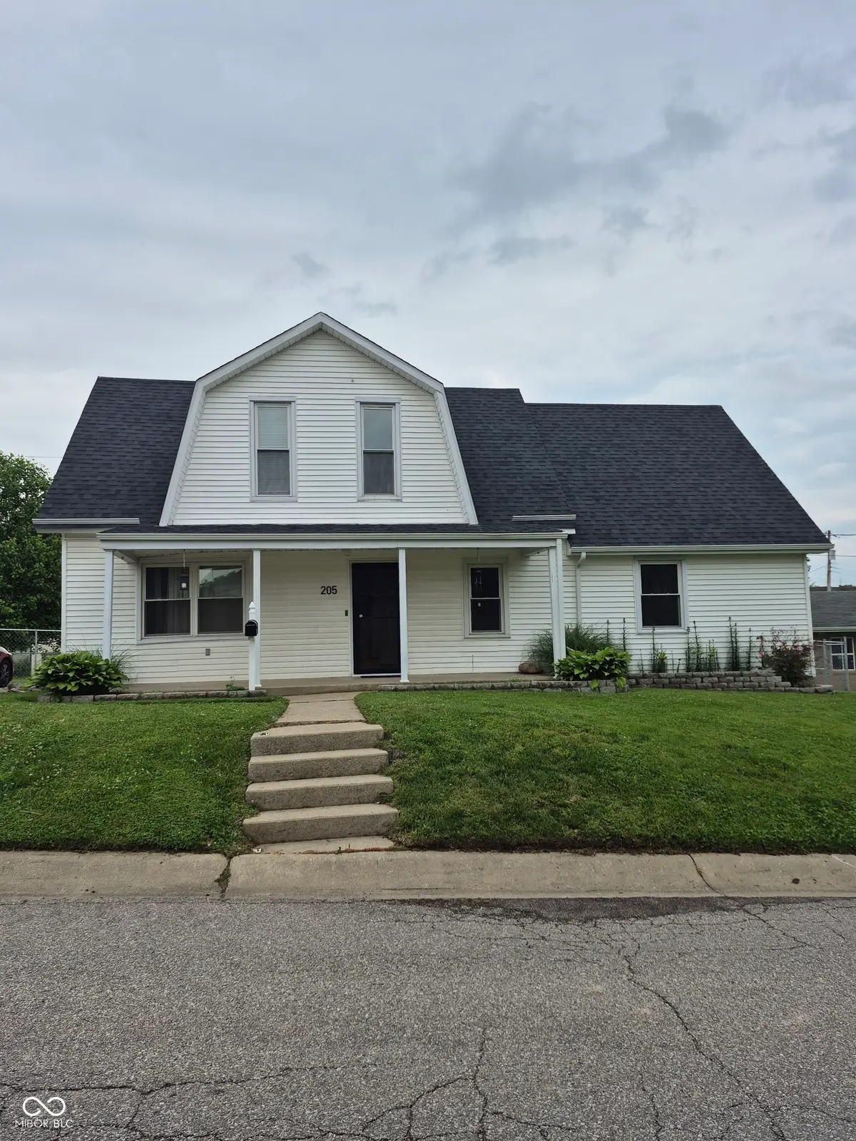 205 N Sugar Street, Brownstown, IN 47220 - #1