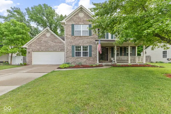 4709 Oakton Way, Greenwood, IN 46143