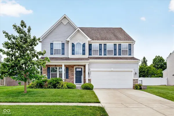 2859 Holiday Way, Greenwood, IN 46143
