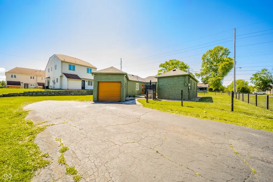 922 Alhambra Drive, Anderson, IN 46012 - #2
