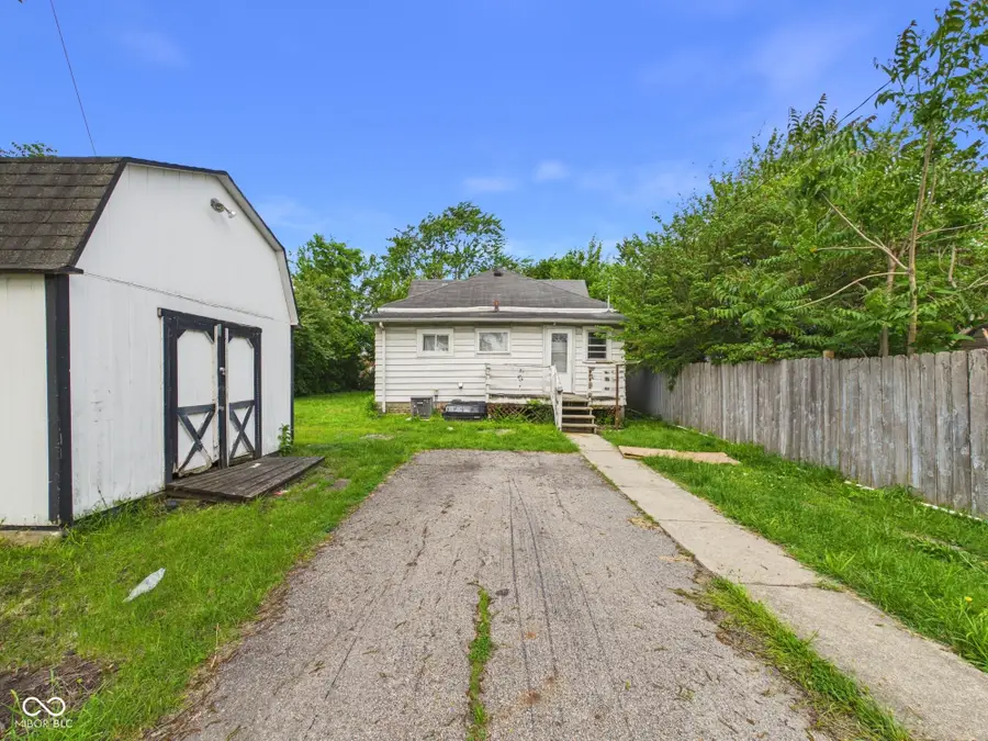 718 Ruddle Avenue, Anderson, IN 46012 - #3