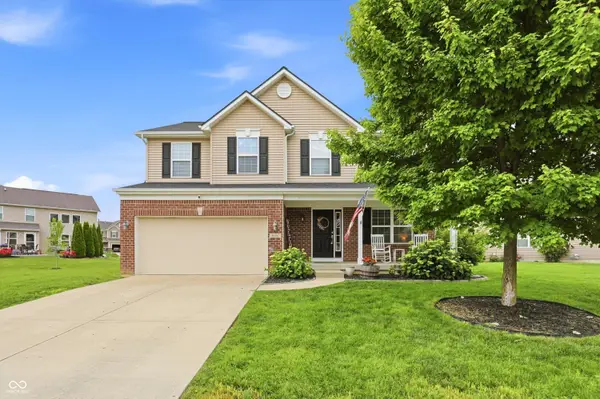 6196 Eagle Lake Drive, Zionsville, IN 46077