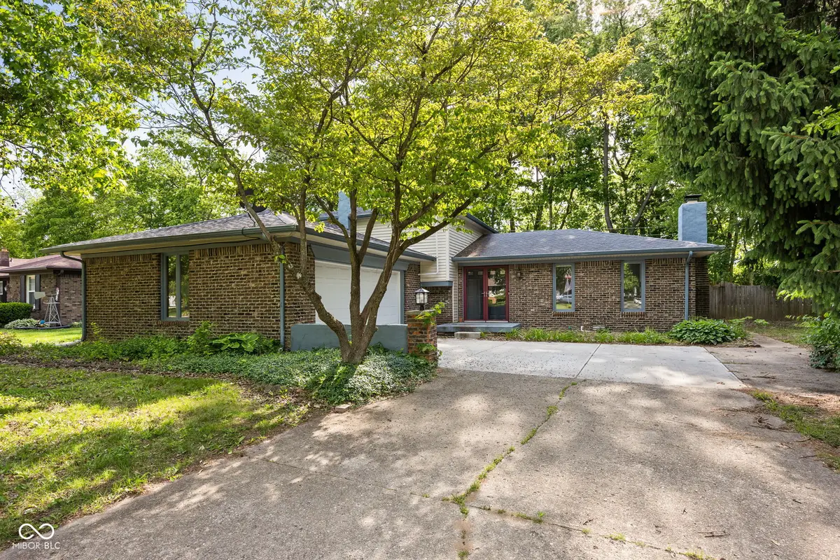 310 S Serenity Way, Greenwood, IN 46142 - #1