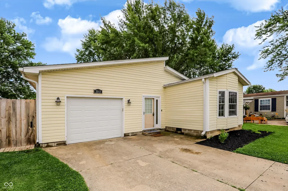 3193 Westpointe Drive, Franklin, IN 46131 - #1