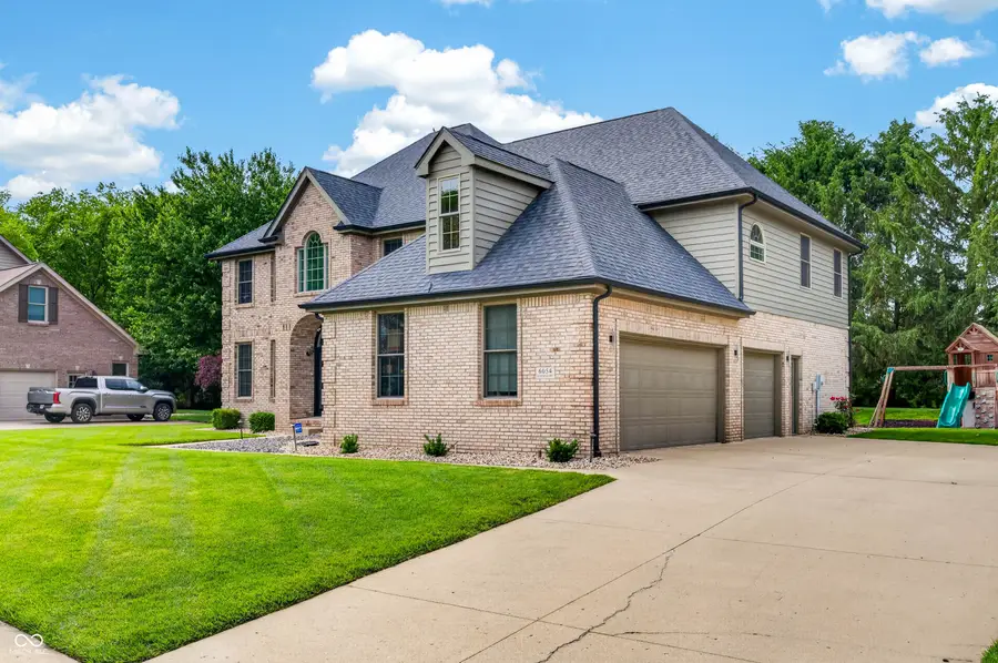 6054 Leatherback Drive, Columbus, IN 47201 - #3