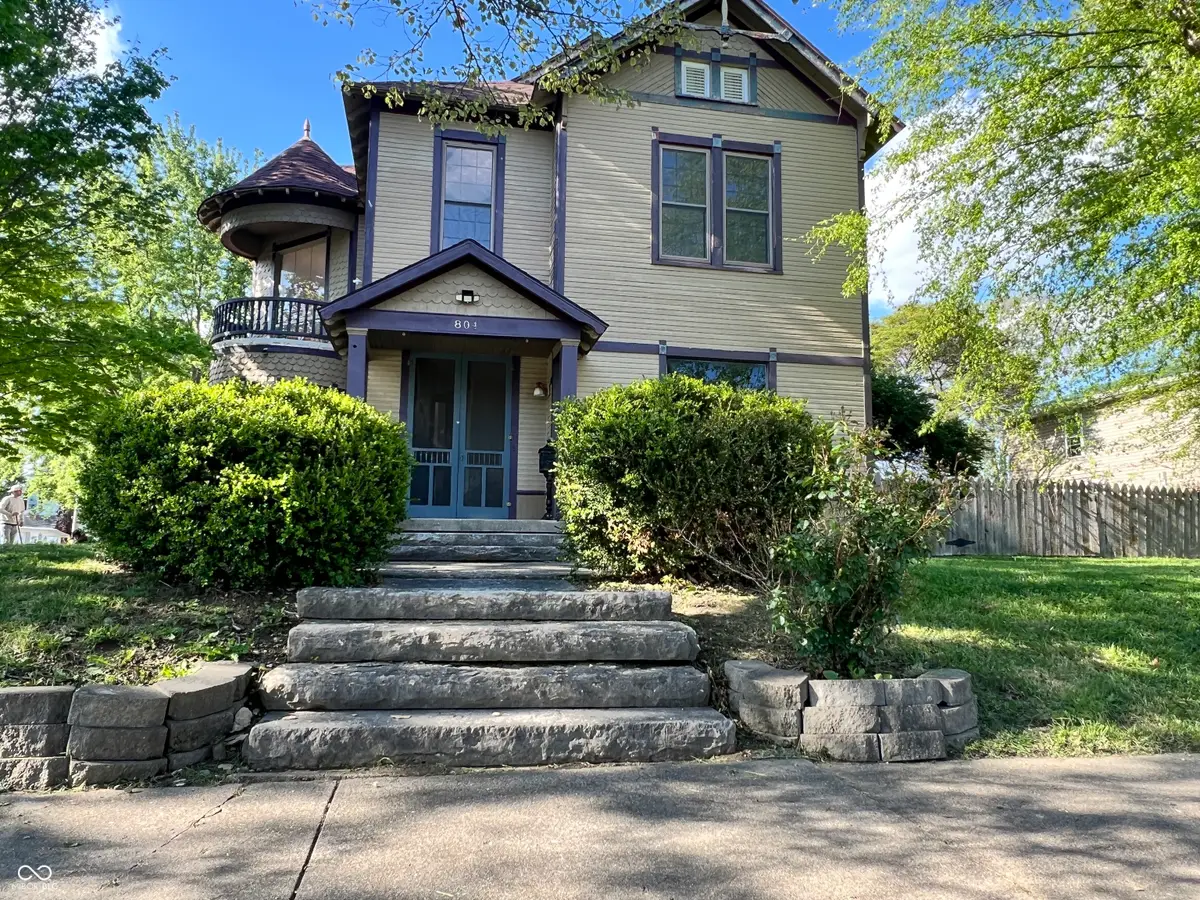 804 E Washington Street, Greensburg, IN 47240 - #1