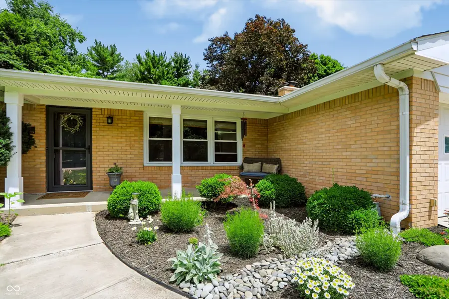 3846 Wyandotte Trail, Indianapolis, IN 46240 - #2