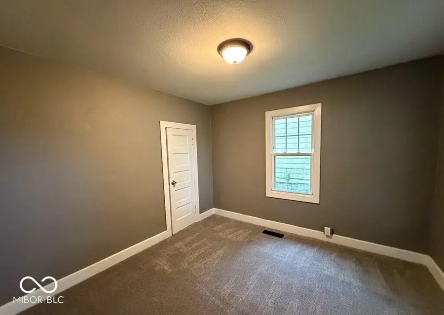 2214 S 19th Street, New Castle, IN 47362 - #2