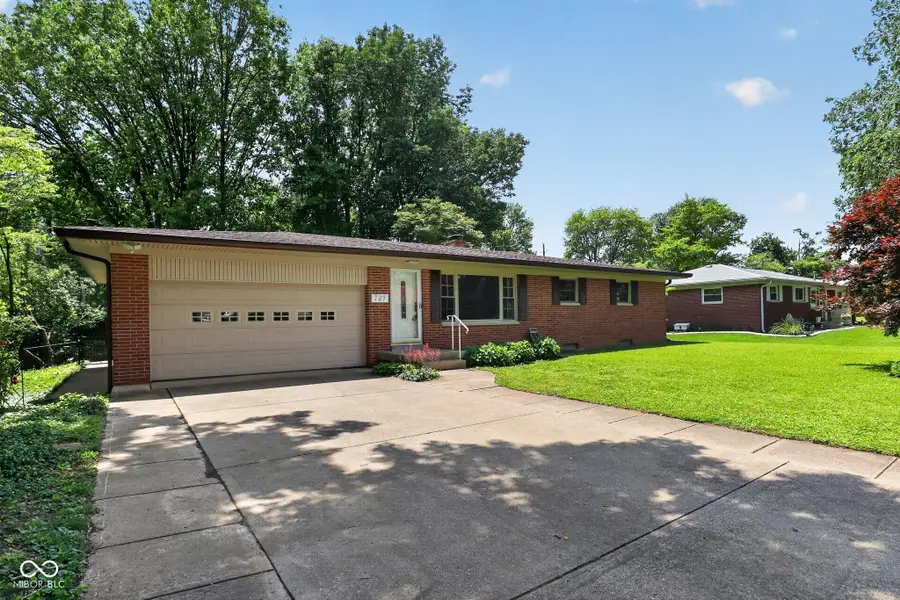 727 Lawrence Avenue, Indianapolis, IN 46227 - #2
