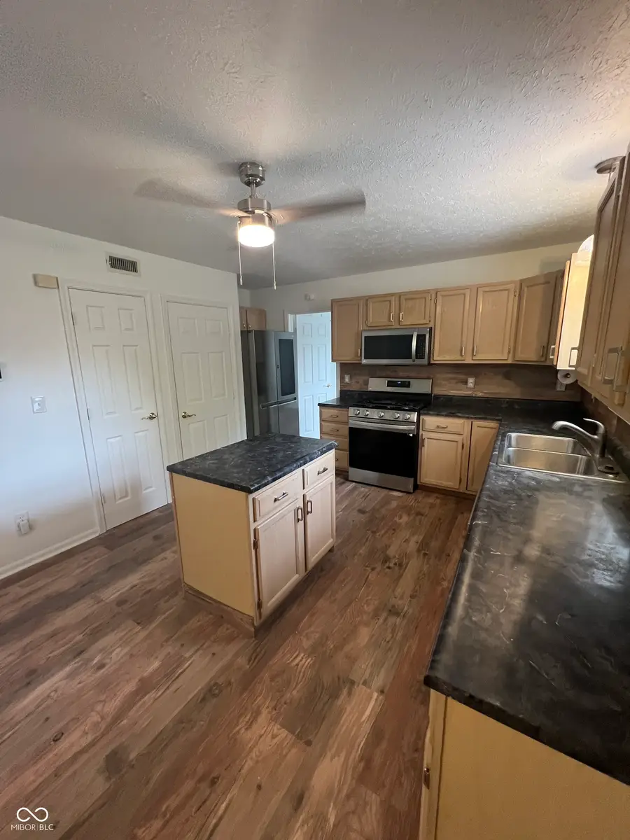 12564 Geist Cove Drive, Indianapolis, IN 46236 - #3