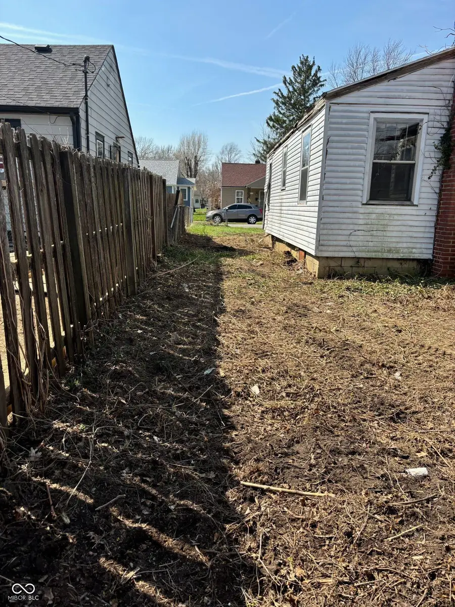 1512 Walton Street, Anderson, IN 46016 - #3