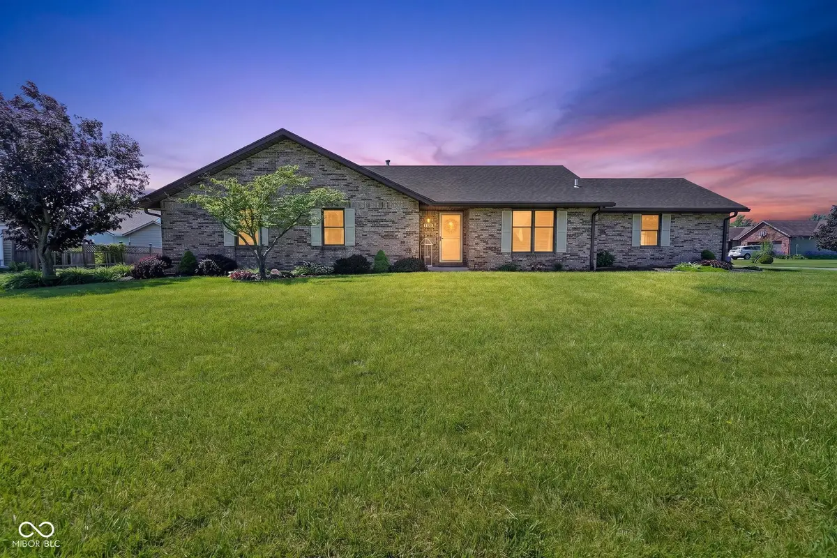 5505 W Sudbury Drive, Muncie, IN 47304 - #1