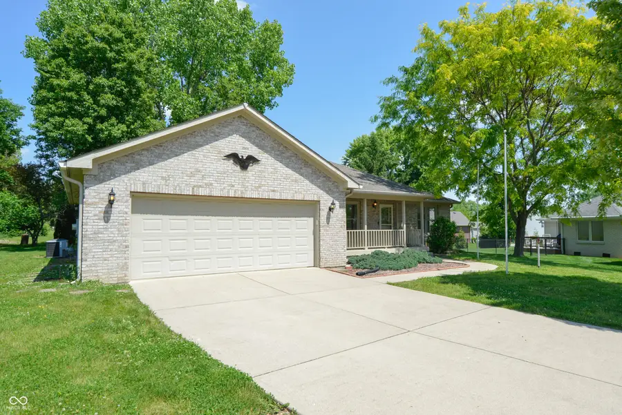 684 Benjamin Franklin Court, Nineveh, IN 46164 - #2