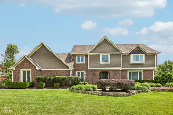 13535 Dallas Court, Carmel, IN 46033