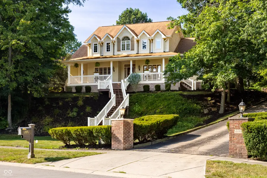 10195 Oak Ridge Drive, Zionsville, IN 46077 - #3