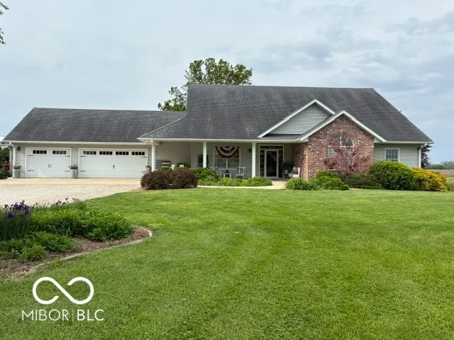2453 W 1550 N, Covington, IN 47932 - #1