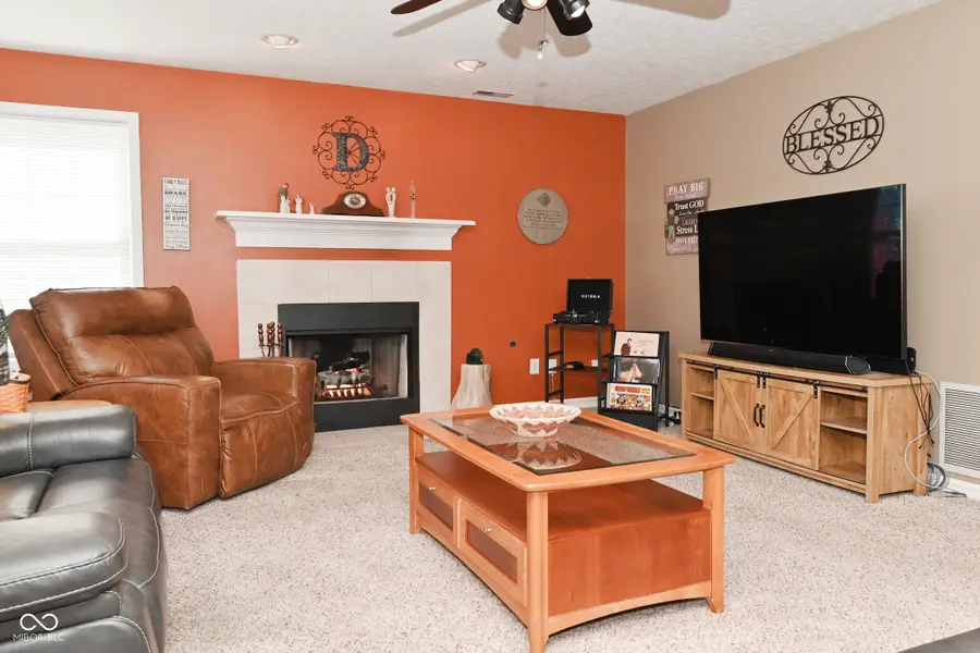 541 Yorktown Lane, Avon, IN 46123 - #3