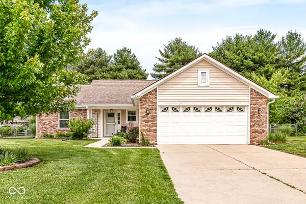 330 Southway Court, Bargersville, IN 46106