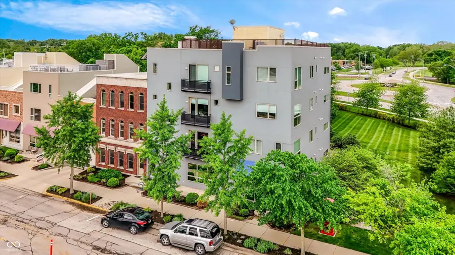 1030 Jackson Street, Columbus, IN 47201 - #3