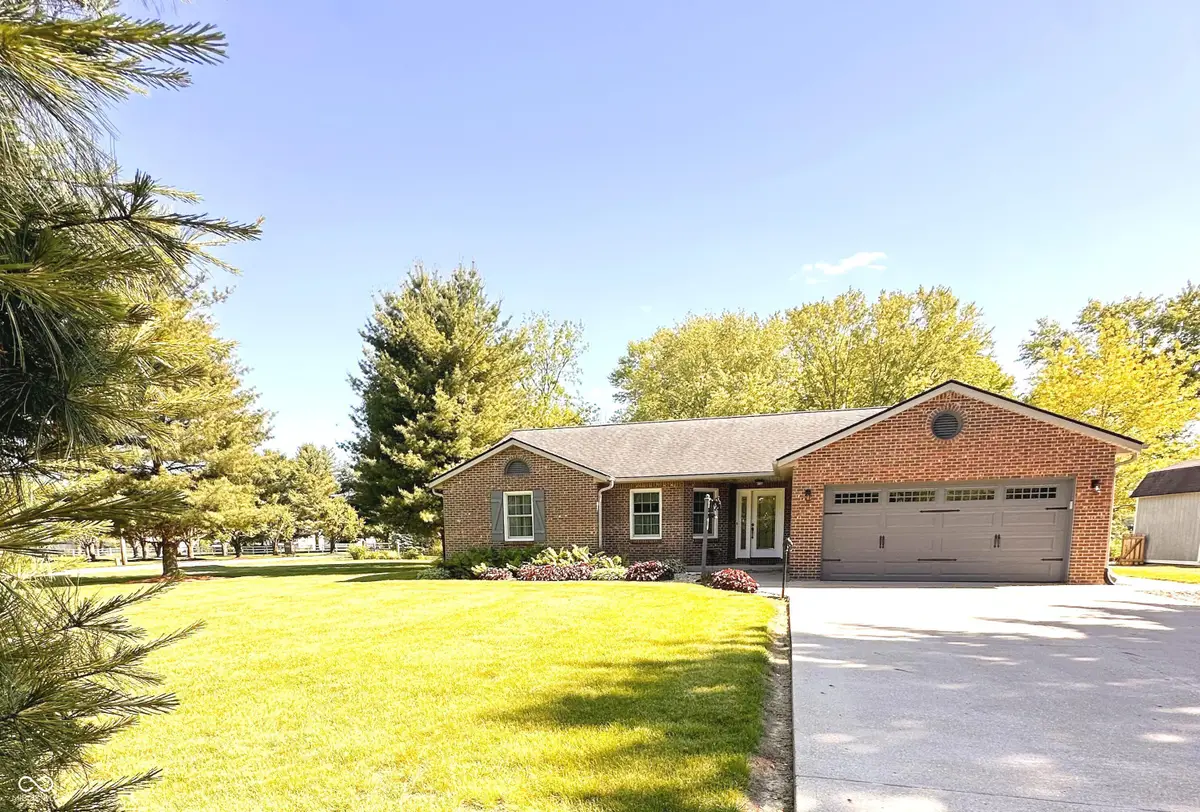 7527 W 1000 S, Fortville, IN 46040 - #1