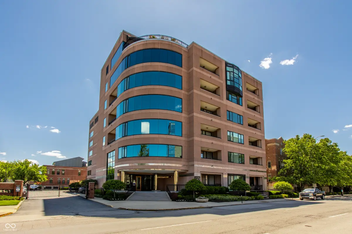 225 N New Jersey Street #42, Indianapolis, IN 46204 - #1
