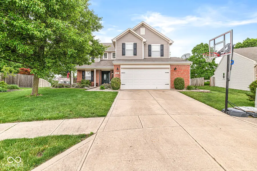 840 Ponderosa Pine Drive, Whiteland, IN 46184 - #2