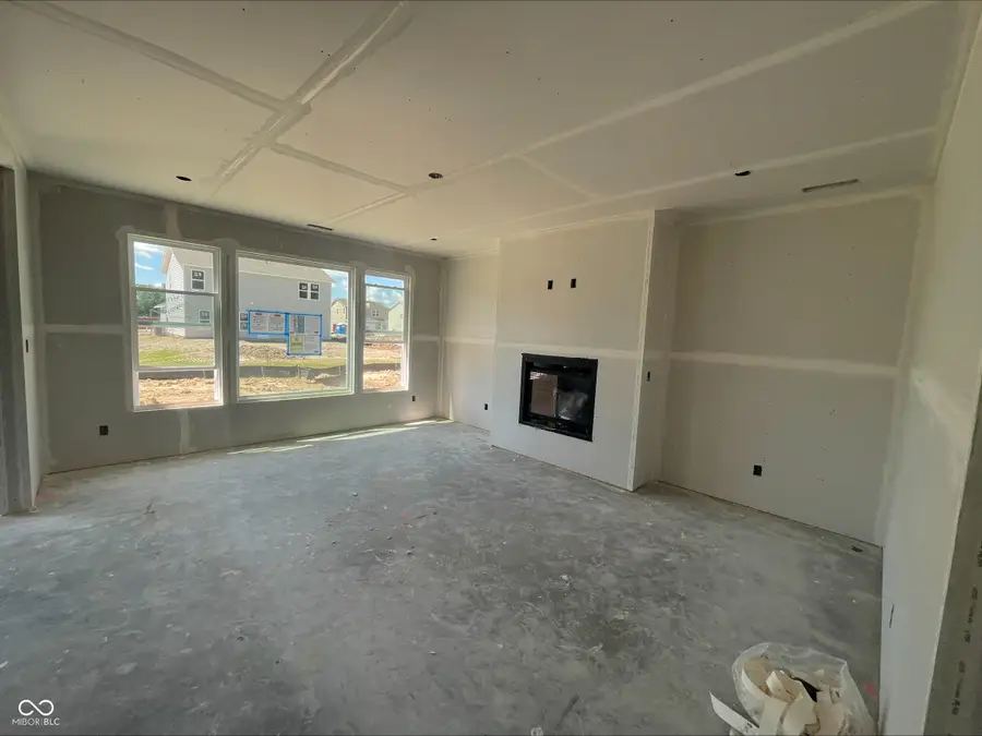 9557 Hemingway Drive, Indianapolis, IN 46239 - #3