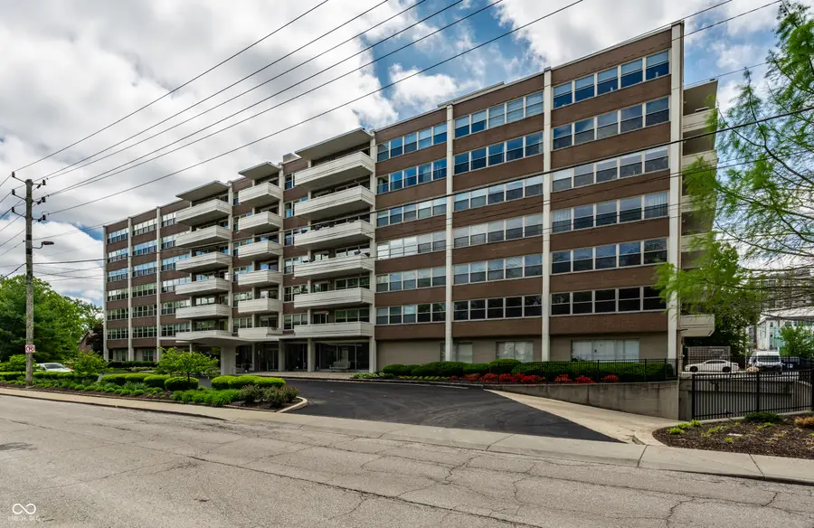 25 E 40th Street #3A, Indianapolis, IN 46205 - #3