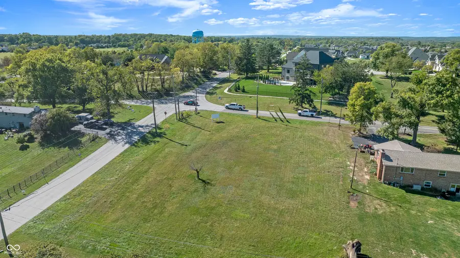 3099 S Morgantown Road, Greenwood, IN 46143 - #2
