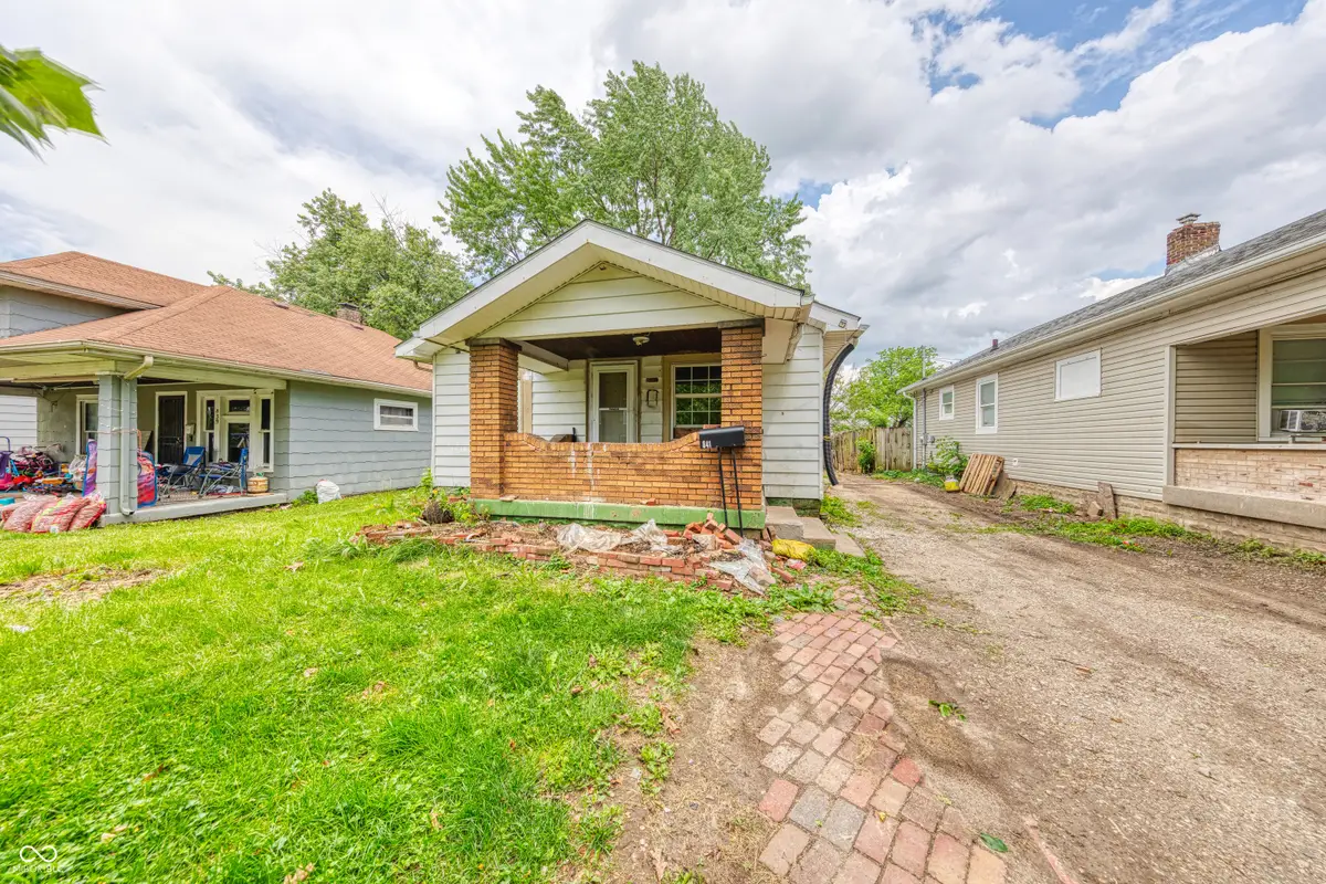 841 S Pershing Avenue, Indianapolis, IN 46221 - #1
