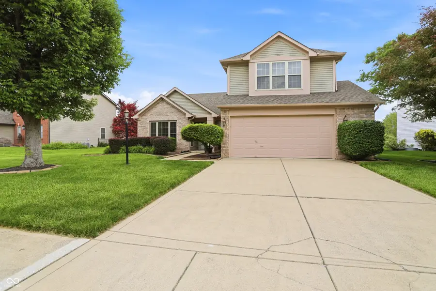 8206 Meadow Bend Drive, Indianapolis, IN 46259 - #3