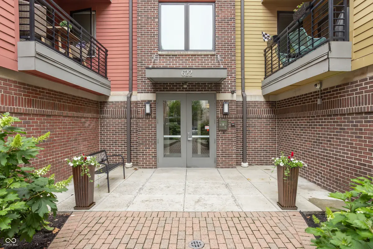 622 E 10th Street #APT 301, Indianapolis, IN 46202 - #1